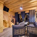Luxe Timber & Relaxing Bath By Interhome Horská chata Mladé Buky