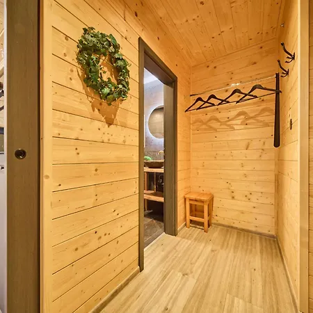 בקתה Luxe Timber & Relaxing Bath By Interhome מלאדה בוקי