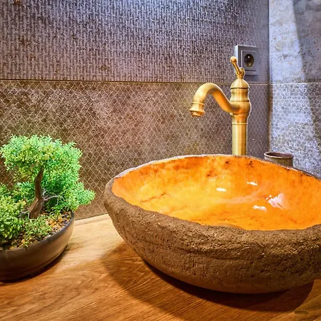 Luxe Timber & Relaxing Bath By Interhome Mladé Buky