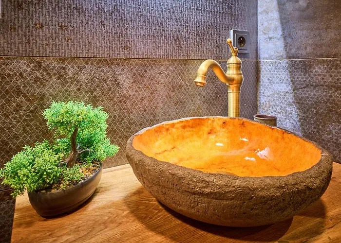 Luxe Timber & Relaxing Bath By Interhome Mladé Buky